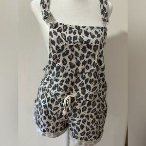 Venus Super Soft Leopard Short Overalls